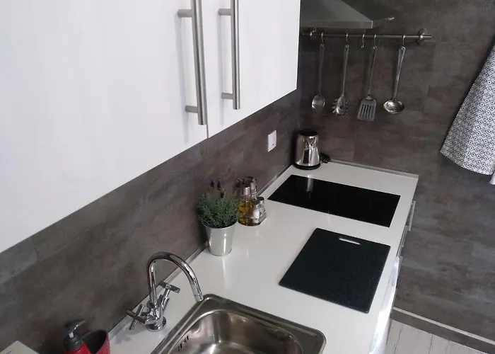 Lägenhet Cigueena 1 *