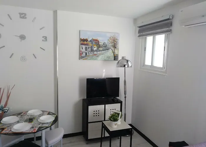 Lägenhet Cigueena 1 *